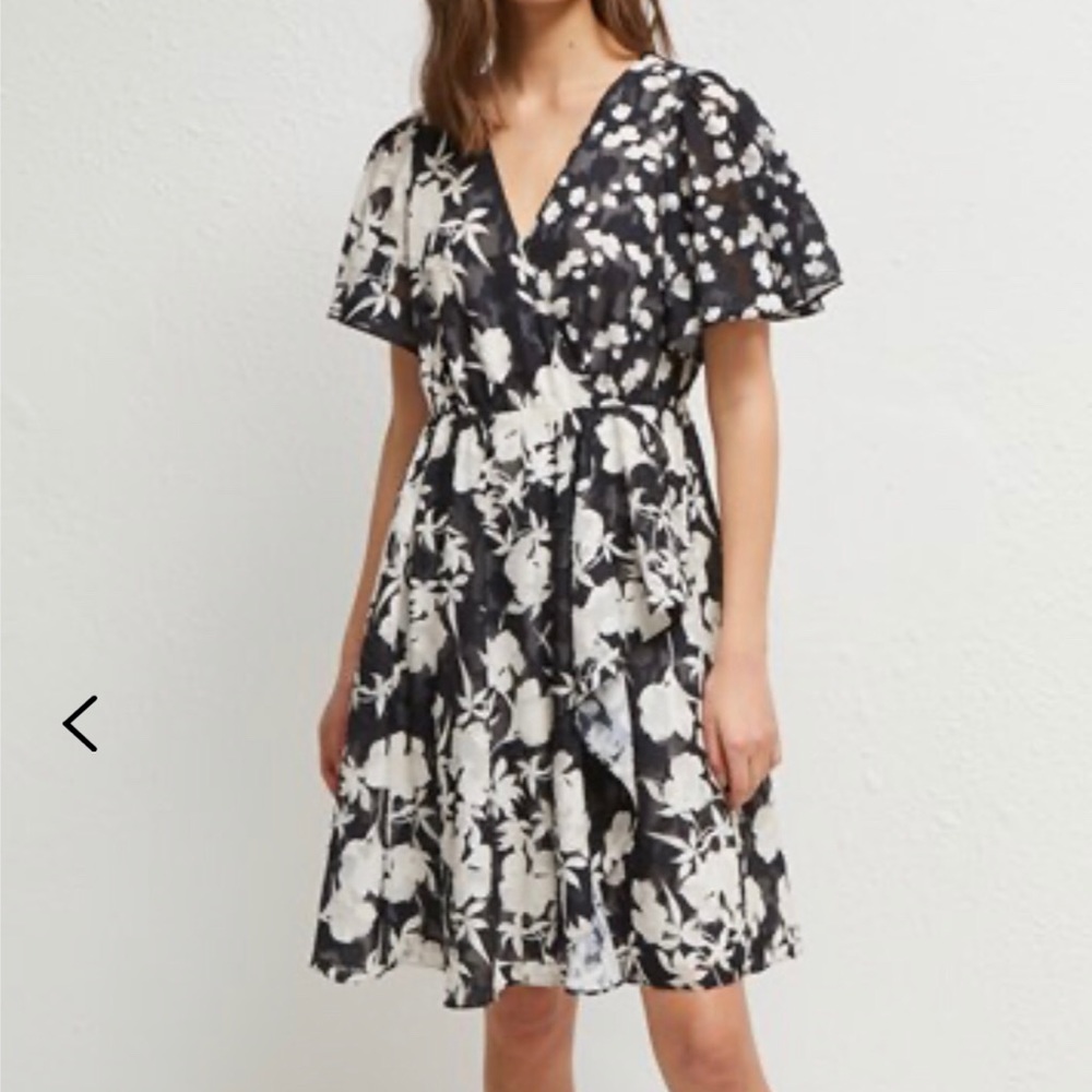 French Connection Bambi Devore Floral V Neck Dress